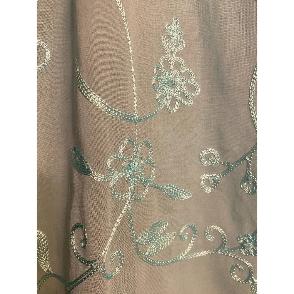 Green Sheer Embroidered Button Down Blouse Large - Picture 4 of 7